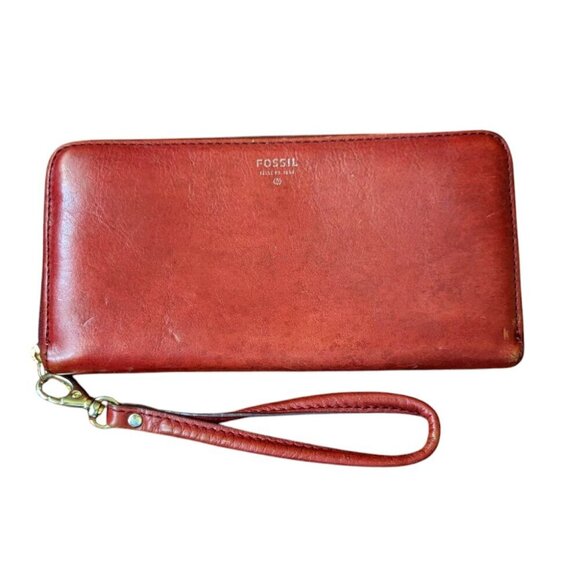 Vintage Fossil Wristlet Wallet Leather Clutch Bag Zip Around Red Maroon - Picture 1 of 6